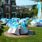 Liona & Otel