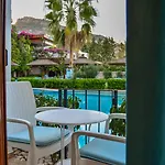 Otel Liona & Gündoğan
