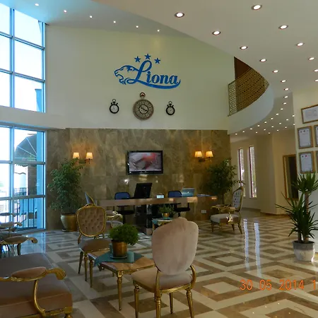 Liona & Hotell 3*