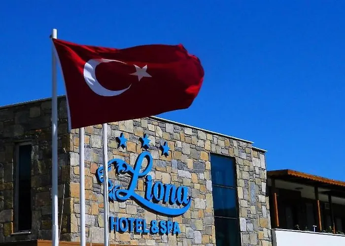 Liona & Hotell