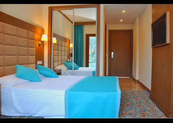 Liona & Hotell Gündogan