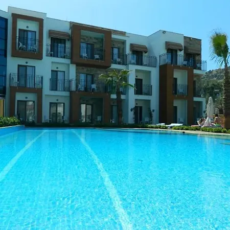 Liona & Hotel 3*