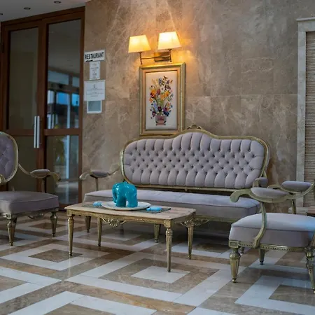 Liona Hotel&spa 3*