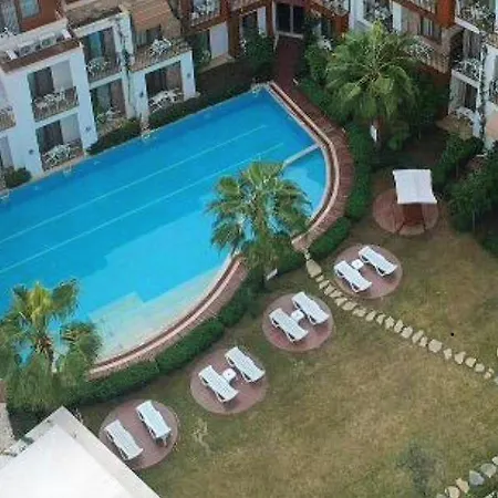 Liona Hotel&spa 3*