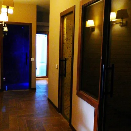 Liona & Hotel Gündoğan