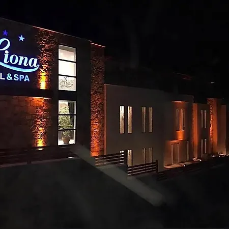 酒店 Liona & 3*
